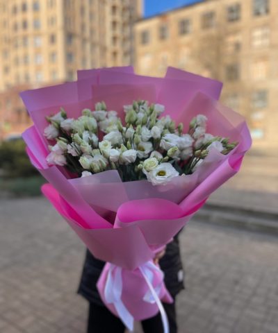 Alternative view of Букет из белых эустом