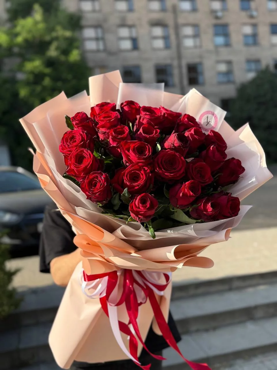 Монобукет красных роз