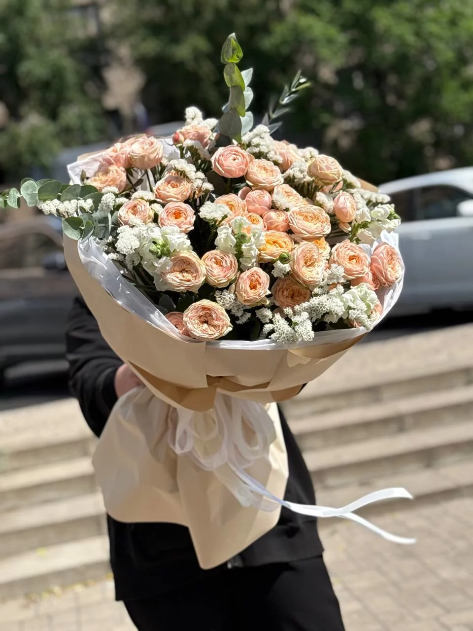 Букет-микс с кустовой розой